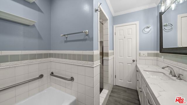 6311 La Tijera Boulevard, Los Angeles CA: https://media.crmls.org/mediaz/ebd53277-63df-4eed-a6d0-74c2175508ca.jpg