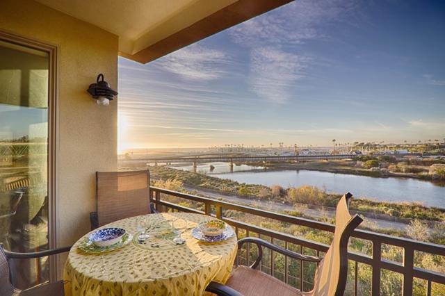 Detail Gallery Image 2 of 37 For 1019 Costa Pacifica Way #1206,  Oceanside,  CA 92054 - 3 Beds | 2 Baths