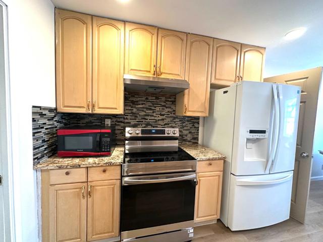 2404 Lucerne Way, San Jose CA: https://media.crmls.org/mediaz/ebd67551-397b-4ed8-9cd7-da3ddbaba470.jpg