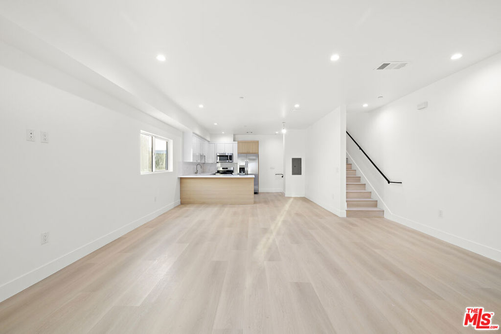MLS #26857873 image #3