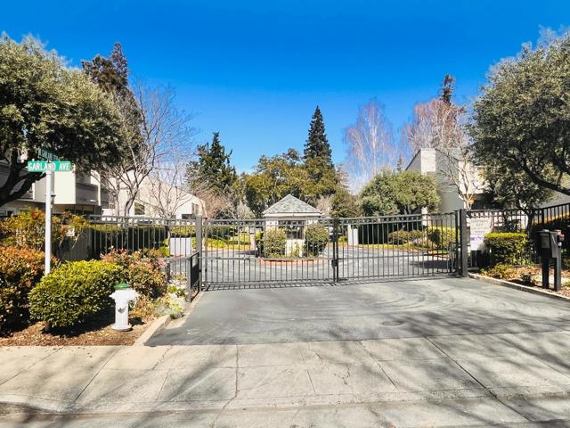 618 S Fair Oaks Avenue, Sunnyvale CA: https://media.crmls.org/mediaz/ebd941f6-22fa-4a4b-87a8-cf2773dbd694.jpg