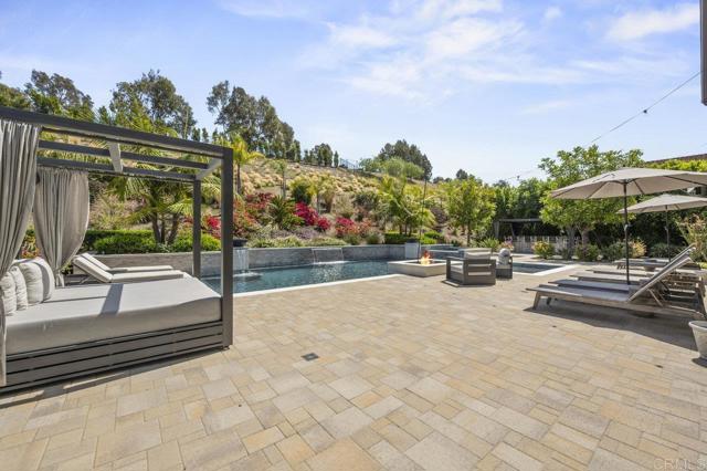 8115 Silverwind Drive, San Diego CA: https://media.crmls.org/mediaz/ebd9e9d7-03d1-4488-a1b5-729861c84107.jpg