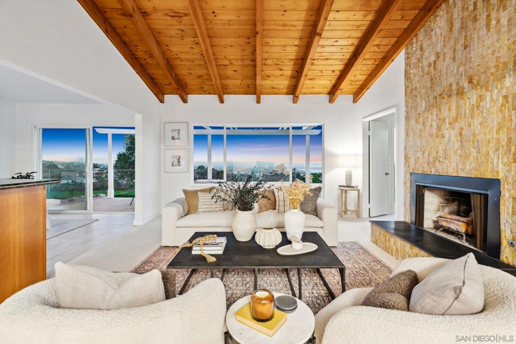 MLS #250031602SD img 5