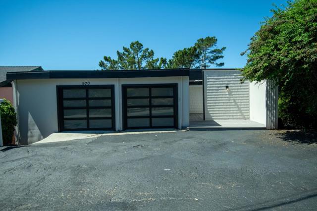 970 Columbus Street, El Granada CA: https://media.crmls.org/mediaz/ebdeb3d3-fdbc-4ced-9c76-3ced1abcfcbe.jpg