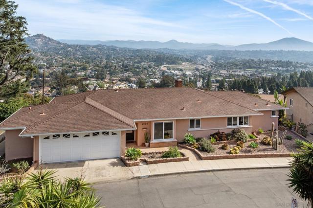 4258 Summit Drive, La Mesa CA: https://media.crmls.org/mediaz/ebdf103a-9420-4d76-a052-98e0a8592afe.jpg