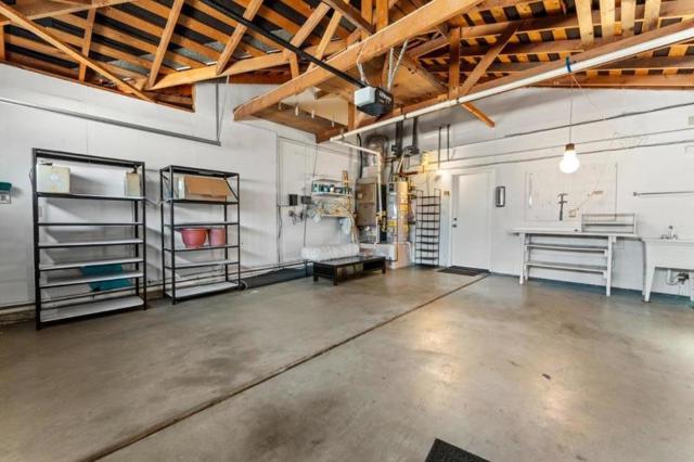 11108 Sutherland Avenue, Cupertino CA: https://media.crmls.org/mediaz/ebdf61aa-e53e-4a75-953d-59ee12cef3e1.jpg