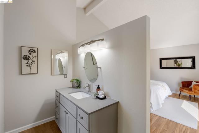 Image 18 of 47 For 2651 Tamalpais Dr