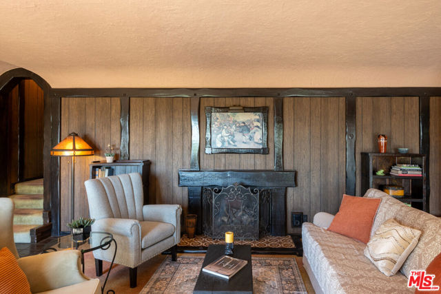 769 Bonita Drive, South Pasadena CA: https://media.crmls.org/mediaz/ebe210a9-009b-4518-8c03-e4b376fde18e.jpg