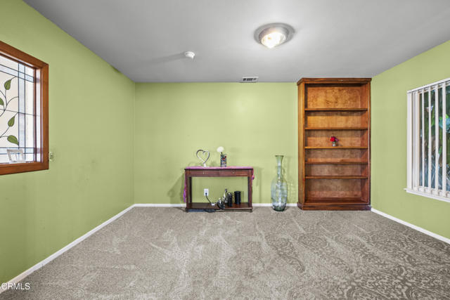 Detail Gallery Image 5 of 21 For 1531 Lakehurst St, Oxnard,  CA 93030 - 4 Beds | 2 Baths