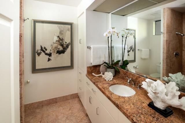 1290 Sharon Park Drive, Menlo Park CA: https://media.crmls.org/mediaz/ebe3cba3-908c-42dc-8d56-e9fa71bf96ba.jpg
