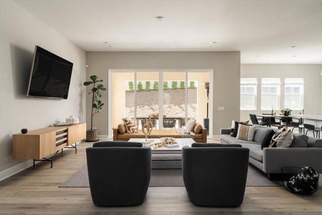 17582 Boca Raton Ln, Poway CA: https://media.crmls.org/mediaz/ebe48a33-6398-48a7-9beb-9c7a72e135b8.jpg