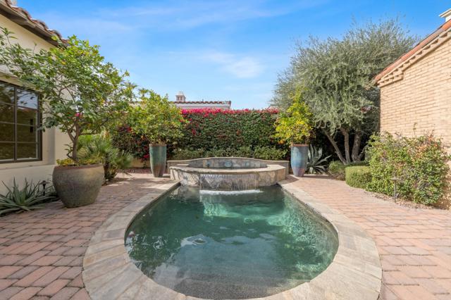 75065 Promontory Place, Indian Wells CA: https://media.crmls.org/mediaz/ebe4d4ff-d0f7-4c7f-ac26-8d2e3d03eb5c.jpg