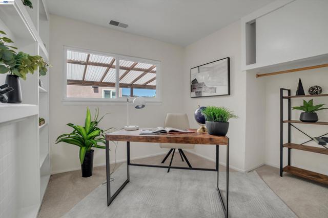 Image 20 of 36 For 16188 Yale Ave