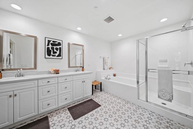 3135 Linwood St, Vista CA: https://media.crmls.org/mediaz/ebe64f88-4559-4e42-b887-c804db2b84ff.jpg