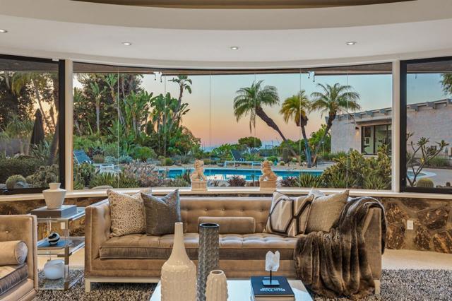 11020 Horizon Hills Dr, El Cajon CA: https://media.crmls.org/mediaz/ebe696ca-574c-485b-9e7b-d7bb7ef9dbdd.jpg