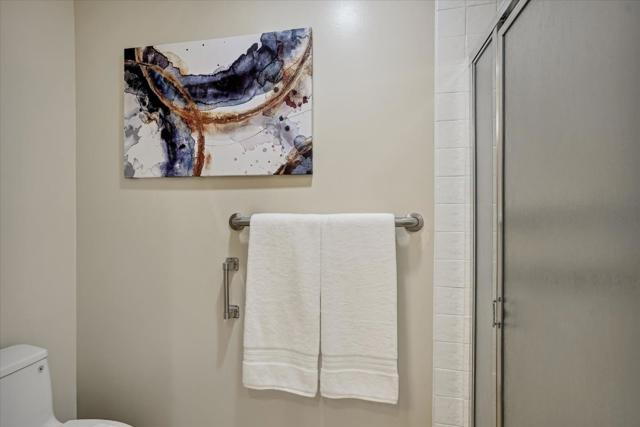 40 W 3rd Avenue, San Mateo CA: https://media.crmls.org/mediaz/ebe7522a-0db1-422a-98df-bd75a8ecc867.jpg