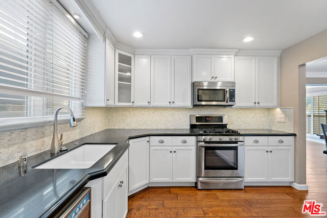 Kitchen downstairs