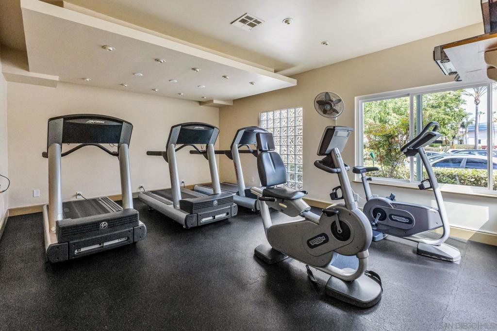 8889 Caminito Plaza Centro - photo 14