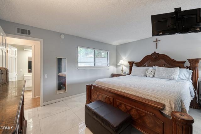Detail Gallery Image 43 of 70 For 652 Stonebrook St, Simi Valley,  CA 93065 - 4 Beds | 2/1 Baths