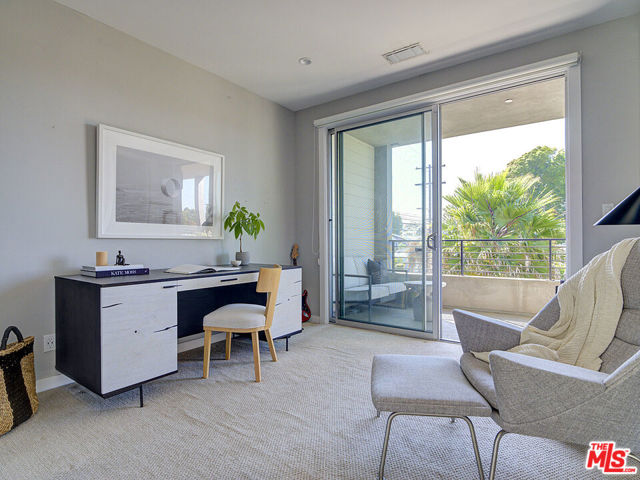 11954 Lucile Street, Culver City CA: https://media.crmls.org/mediaz/ebe7eb66-b324-46da-ade5-675664f49864.jpg