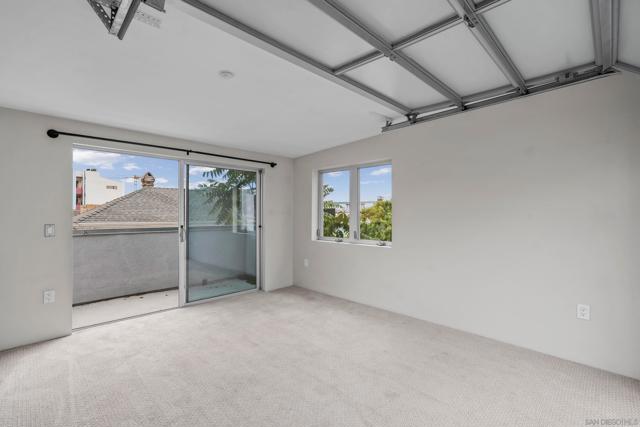 991 Sigsbee St, San Diego CA: https://media.crmls.org/mediaz/ebeadca0-7591-451e-b08b-a78bba65d076.jpg