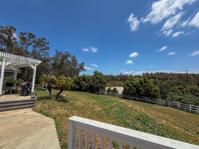 3048 Jason Road, Fallbrook CA: https://media.crmls.org/mediaz/ebeb93ed-7065-4685-b8da-eef1b453c701.jpg