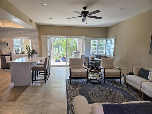 67421 N Chimayo Drive, Cathedral City CA: https://media.crmls.org/mediaz/ebec0527-fbf6-419a-aa11-78999009f0a5.jpg