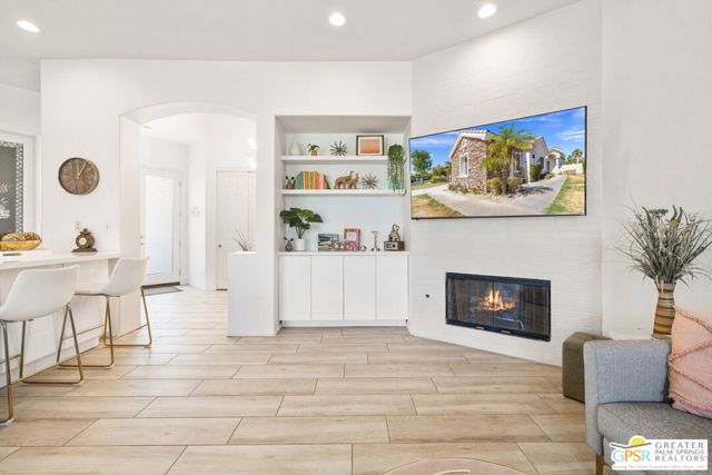 82642 Odlum Drive, Indio CA: https://media.crmls.org/mediaz/ebec7dfd-8f30-4352-9a79-6c7a812ec879.jpg