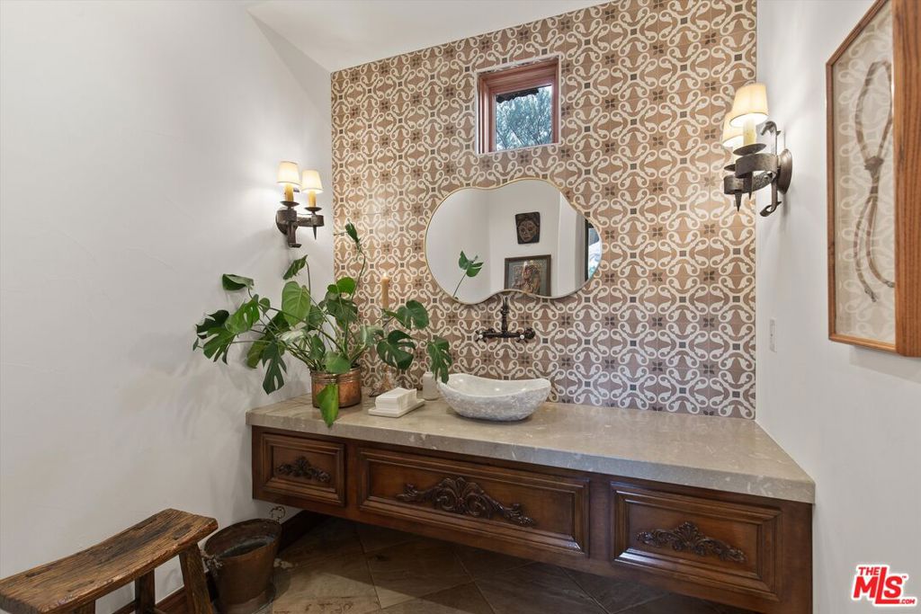 MLS #25630551 image #20