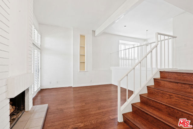 13036 Mindanao Way, 7 photo 5