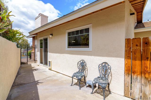 9919 Sorrel Ave, Lakeside CA: https://media.crmls.org/mediaz/ebedc058-45e7-4da5-af36-0a55701ef753.jpg
