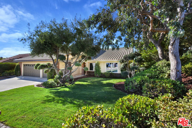19272 Pebble Beach Place photo 4