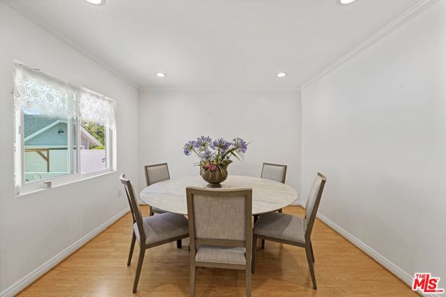 1430 N Dominion Avenue, Pasadena CA: https://media.crmls.org/mediaz/ebef248f-185b-4552-b231-f17ad9769e5b.jpg