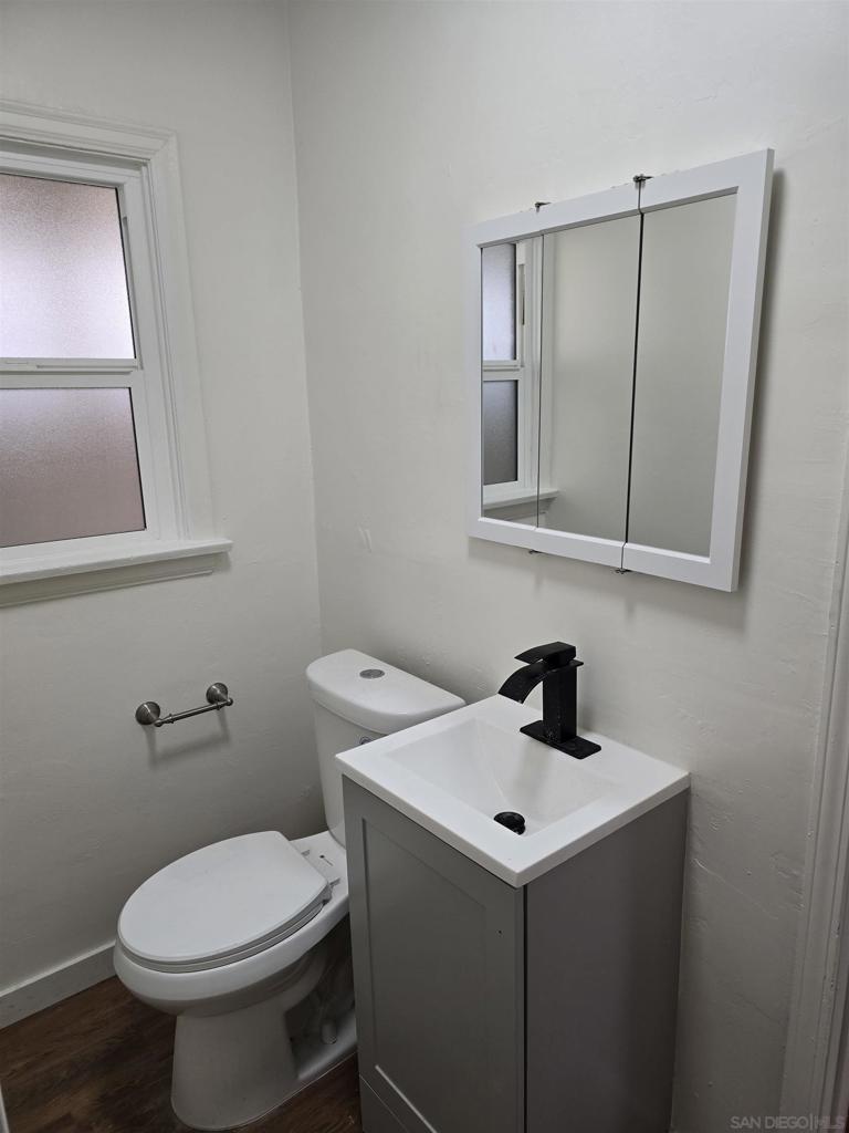 4527 Esther Street - photo 14