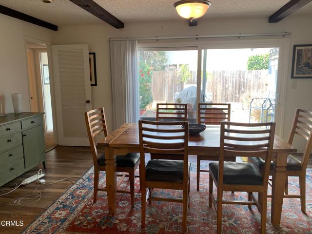 1238 Beachmont Street, Ventura CA: https://media.crmls.org/mediaz/ebf2e80e-a4cf-4028-b186-a091d8e453a9.jpg