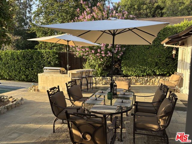 22491 Domingo Road, Woodland Hills CA: https://media.crmls.org/mediaz/ebf2f749-2bb8-47f9-ab0a-c7712d4f384a.jpg