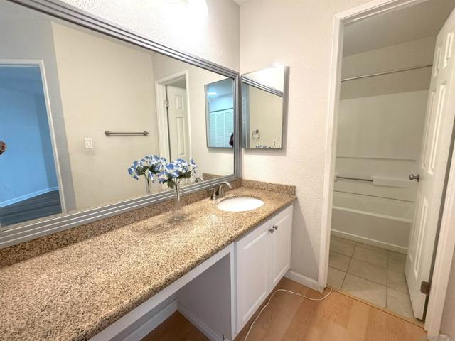 Image 16 of 27 For 7405 Charmant Dr  2417