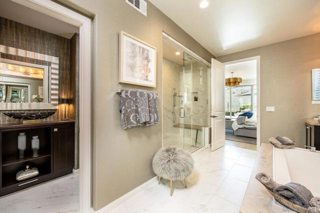 8112 Auberge Cir, San Diego CA: https://media.crmls.org/mediaz/ebf39401-f379-448e-96a0-34f8d29a822e.jpg