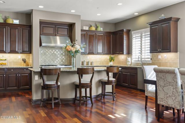 4988 Read Road, Moorpark CA: https://media.crmls.org/mediaz/ebf3bdce-7180-45e6-89c4-f34bfbd2cc78.jpg