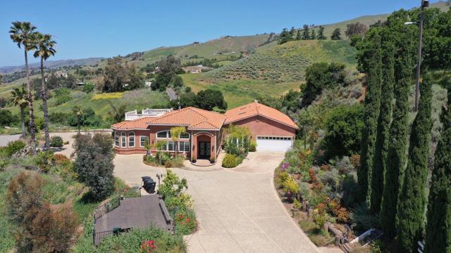 3903 Aborn Road, San Jose CA: https://media.crmls.org/mediaz/ebf401d5-ab7f-45e1-8290-99afe97ffb05.jpg