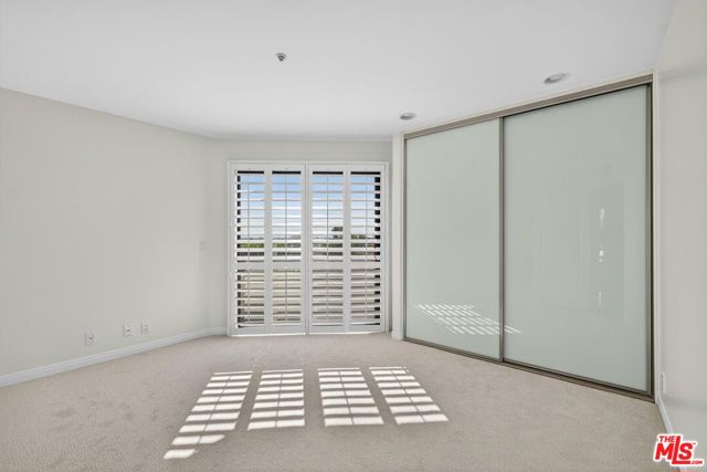 10307 Missouri Avenue, Los Angeles CA: https://media.crmls.org/mediaz/ebf45492-e780-468e-908b-a3de7780c32e.jpg