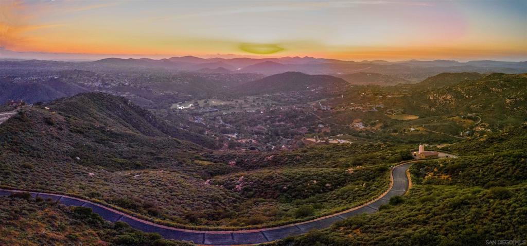 MLS #250030057SD image #28