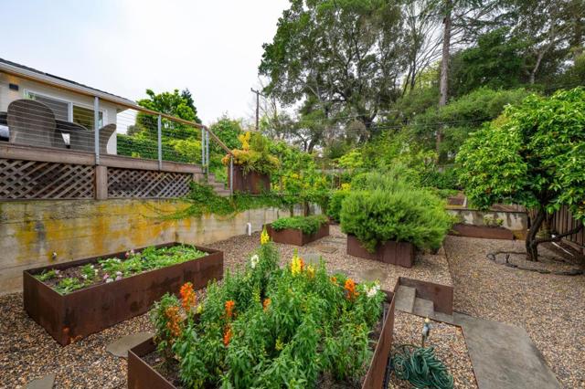 Image 42 of 58 For 606 Yale Drive