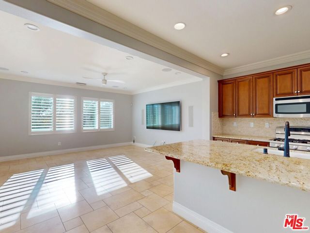 19320 Carranza Lane, Santa Clarita CA: https://media.crmls.org/mediaz/ebf52dd3-758d-4b78-ab8a-78ec8fdc7e14.jpg