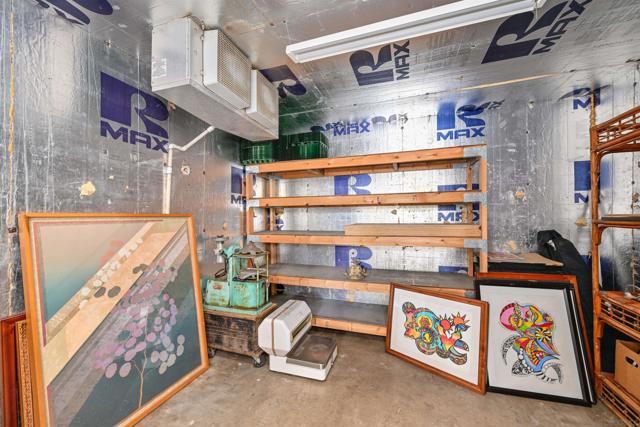 2344 Warmlands Ave, Vista CA: https://media.crmls.org/mediaz/ebf54adf-310a-4708-a1c9-d7d9eb7b1eaa.jpg