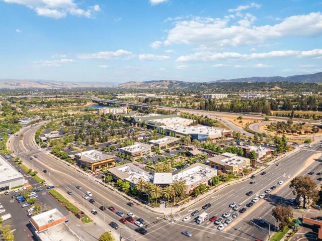 4519 Waterville Drive, San Jose CA: https://media.crmls.org/mediaz/ebf5fefc-44c4-4591-aab6-07852bd38ef7.jpg