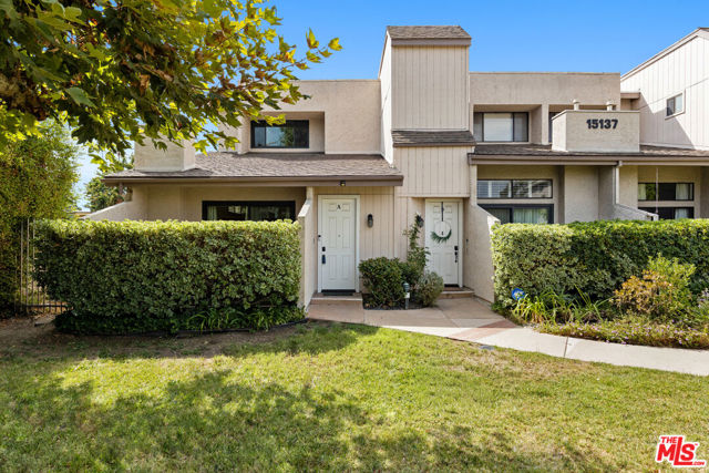 15137 Magnolia Boulevard, A photo 1