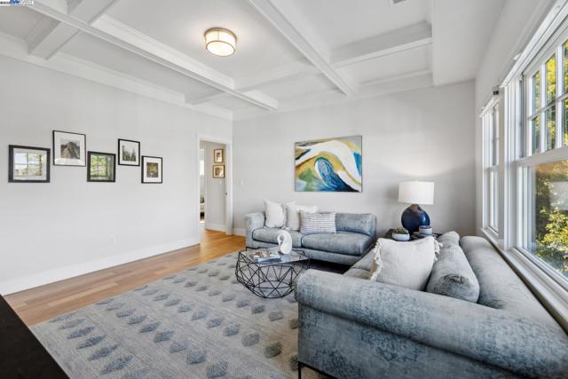5472 KALES AVENUE, Oakland CA: https://media.crmls.org/mediaz/ebf7a492-6687-4cd8-b854-3b28e52f2fbd.jpg