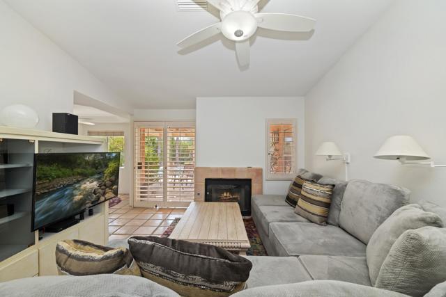 77469 Evening Star Circle, Indian Wells CA: https://media.crmls.org/mediaz/ebf85c6d-a6b2-4cdb-bc6c-5043f67e07e7.jpg