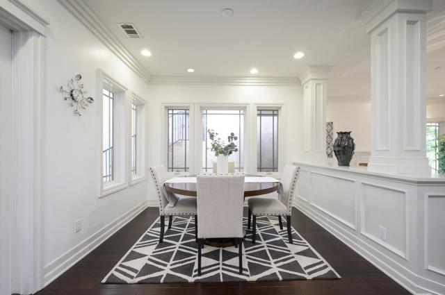 780 S El Monte Avenue, Los Altos CA: https://media.crmls.org/mediaz/ebf8635d-f43f-4cca-9201-fd38d16a492f.jpg